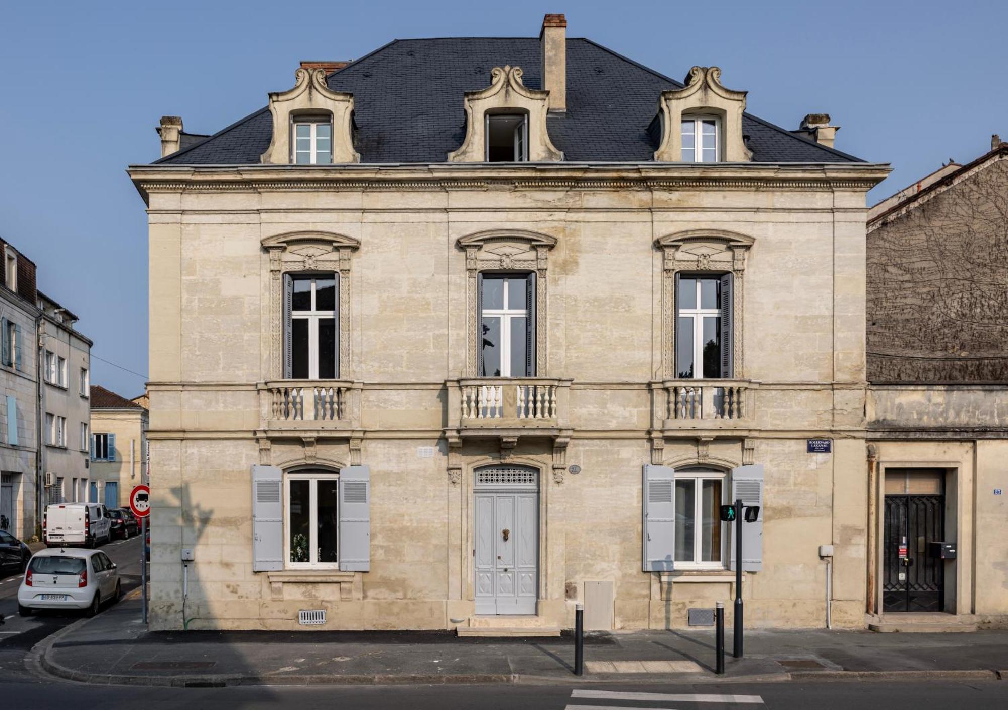 Appartement De Prestige Emeraude 60M2 Périgueux المظهر الخارجي الصورة